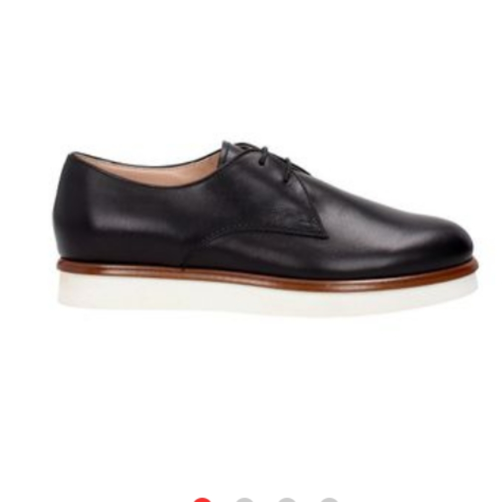 Tod's leather lace up shoes